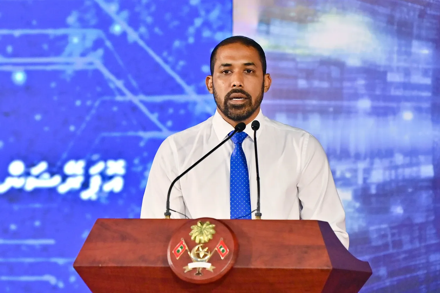 އަމާޒަކީ ތިން މަސް ތެރޭ ރާއްޖޭގައި މީހުން ދިރިއުޅޭ ހުރިހާ ރަށެއްގައި އުޅޭ ބިދޭސީންގެ މައުލޫމާތު އެއްކުރުން