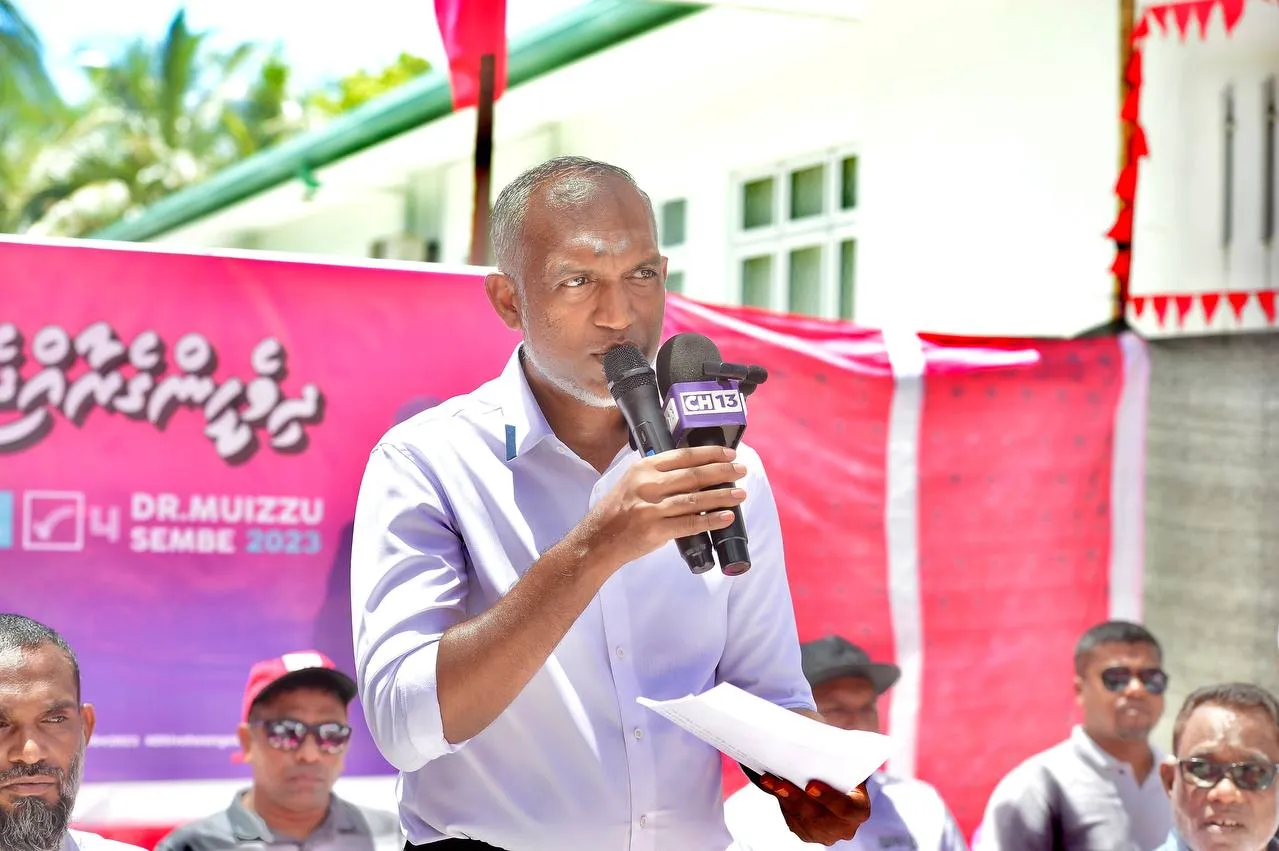 މުއިއްޒުގެ ވެރިކަމެއްގައި ނަޑެއްލާގެ ރައްޔިތުންނަށް ބޮޑު ބަނދަރެއް!