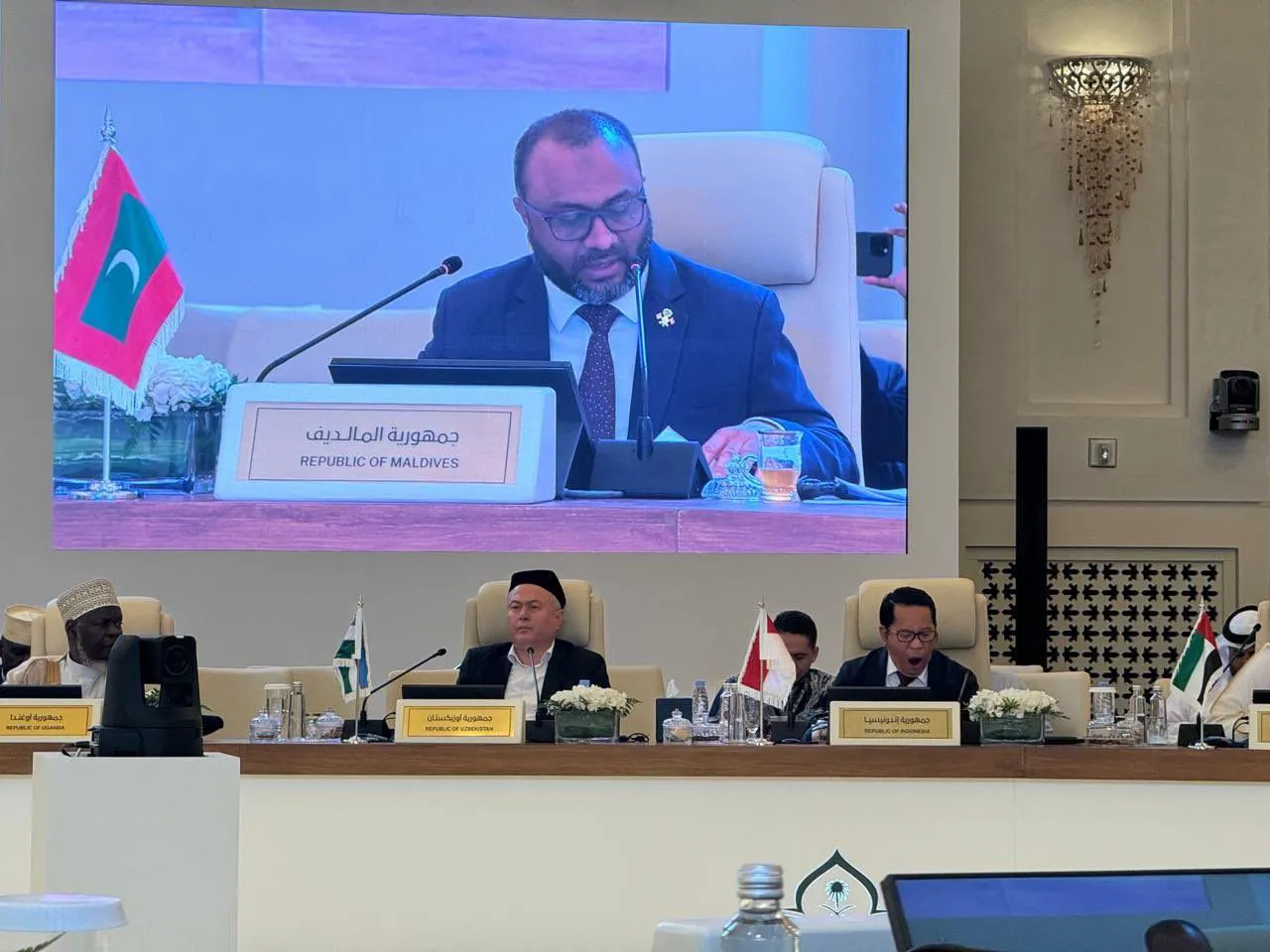 އިސްލާމީ ދުނިޔޭގެ އިސްލާމީ ކަންތައްތަކާ ބެހޭ ވަޒީރުންގެ ނުވަވަނަ ޖަލްސާގެ ރިޔާސަތުގައި ދިވެހިރާއްޖެ