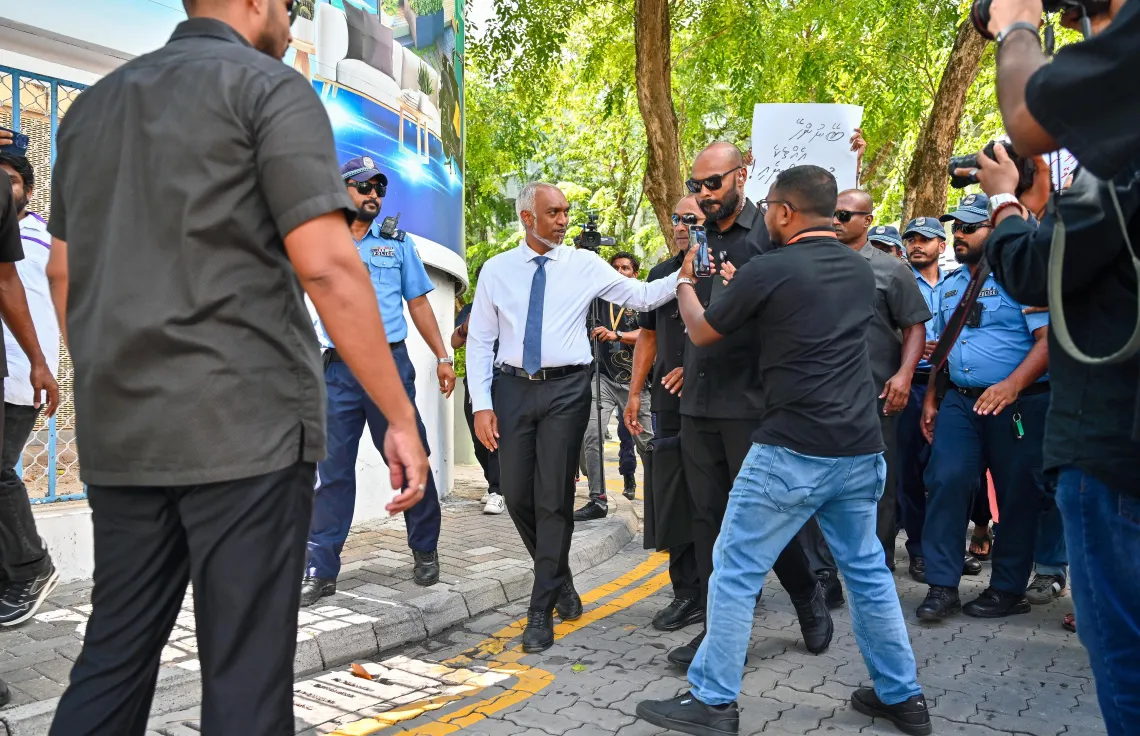 އުލުބައިންދަން ނުގޮވޭނެ، މައްސަލަ ބަލާނަން: ރައީސް