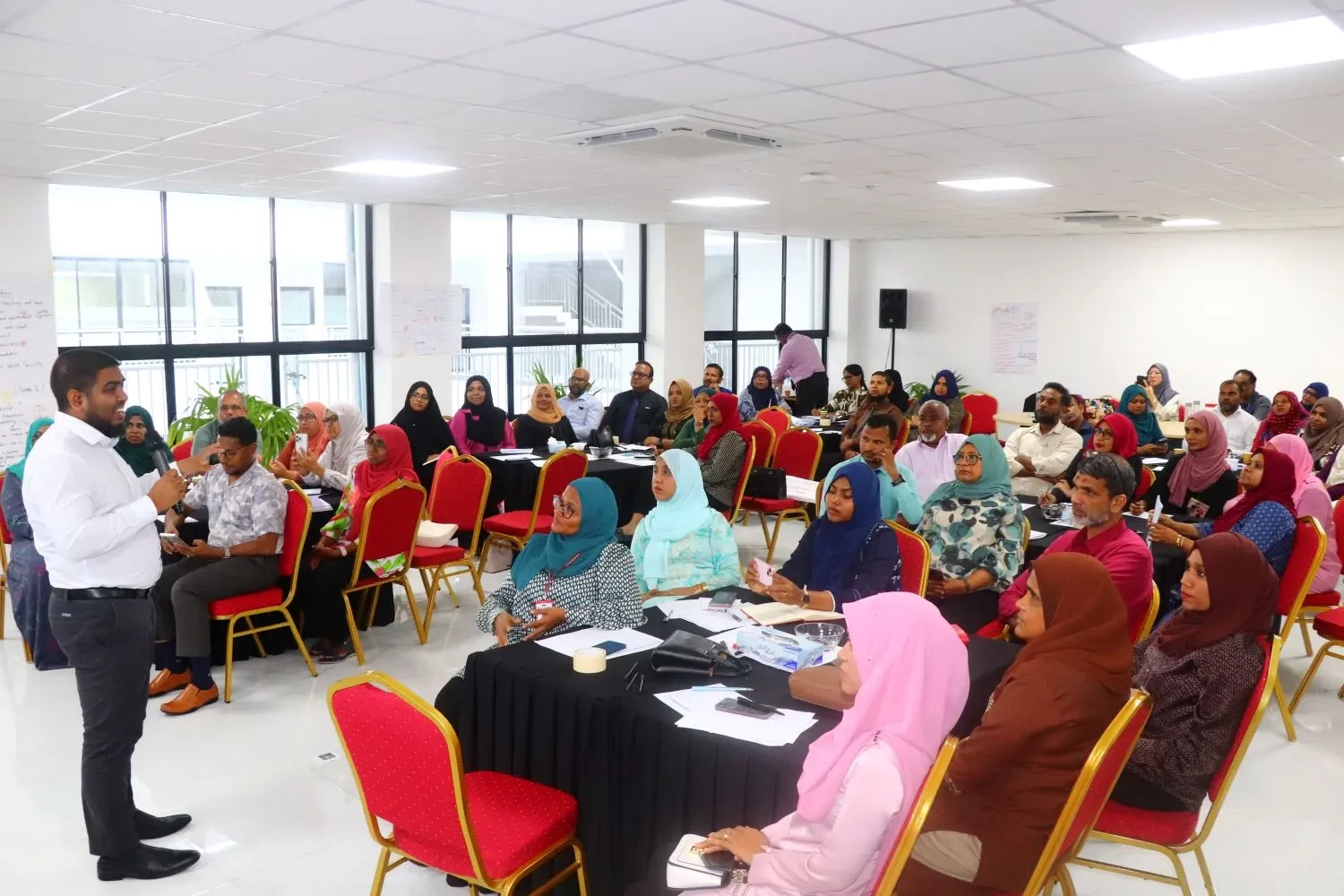 ޑްރައިވިންގ ލީޑަރޝިޕް އެކްސެލެންސް އިން އެޑިޔުކޭޝަންގެ ނަމުގައި ތަމްރީނު ޕްރޮގްރާމެއް