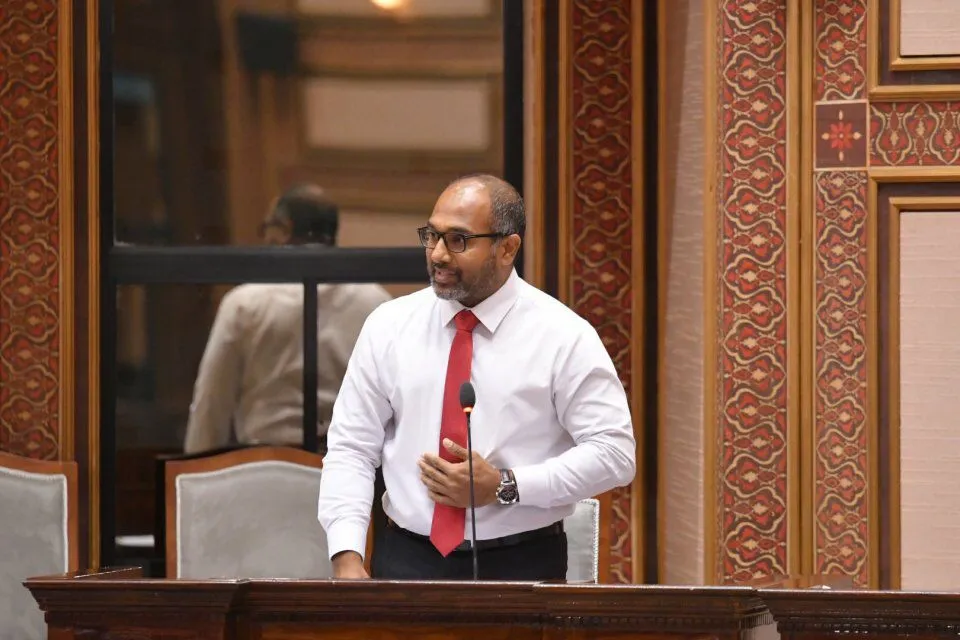 "ކުޑަކުދިންނަށް އަނިޔާ ކުރާ މީހުންނަށް އެންމެ ހަރުކަށި ފިޔަވަޅު އަޅާނަން" - ހޯމް މިނިސްޓަރ