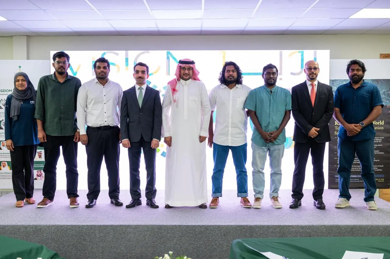 ސައުދީ ސަފީރު މީޑިއާތަކާ ބައްދަލުކުރެއްވުން...