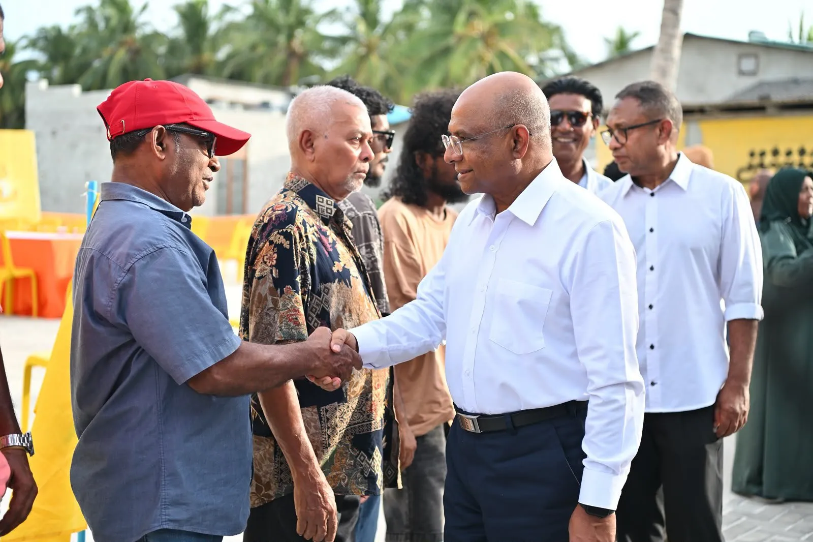 ޝާހިދުގެ އައްޑޫ ދަތުރުގެ ތެރެއިން-ފޮޓޯ/ ޝާހިދު