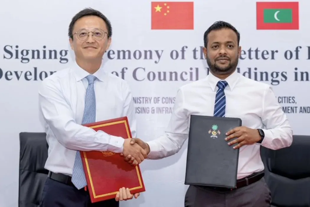 50 ރަށެއްގައި ޗައިނާގެ އެހީގައި ކައުންސިލް އިދާރާތައް އަޅަން އެއްބަސްވުން ހަދައިފި