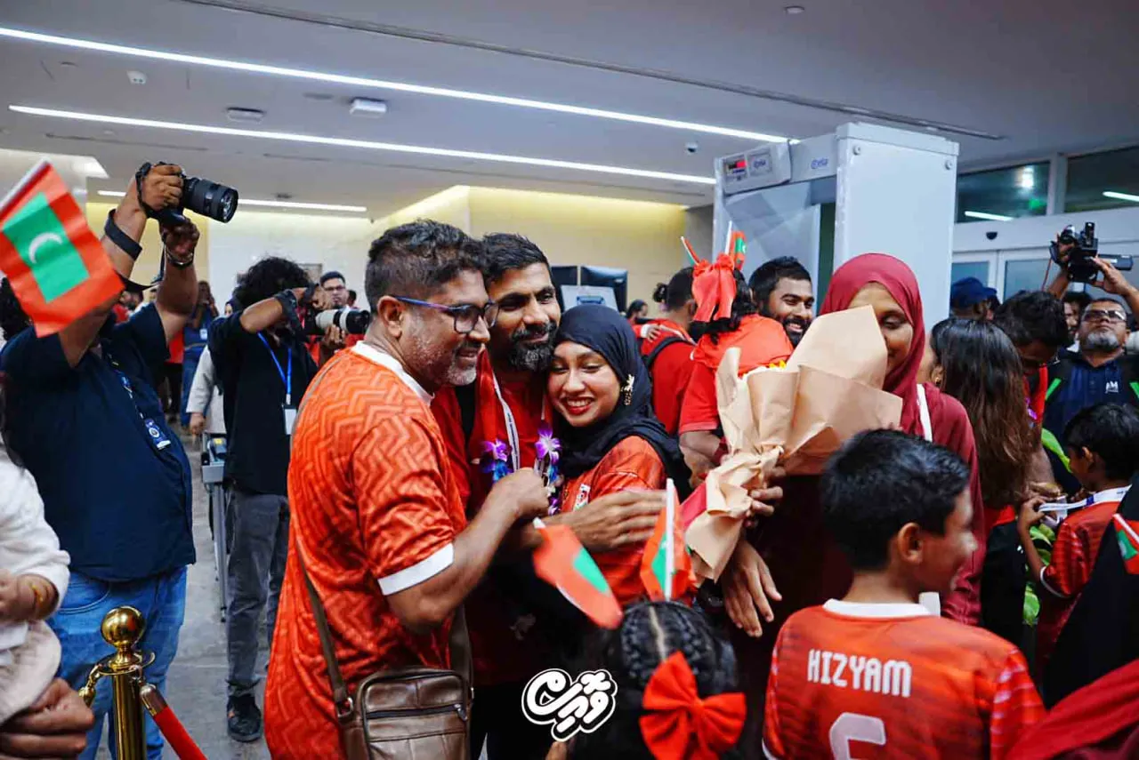 ޤައުމީ ފުޓްސަލް ޓީމަށް ވީއައިއޭއިން ހޫނު މަރުހަބާއެއް