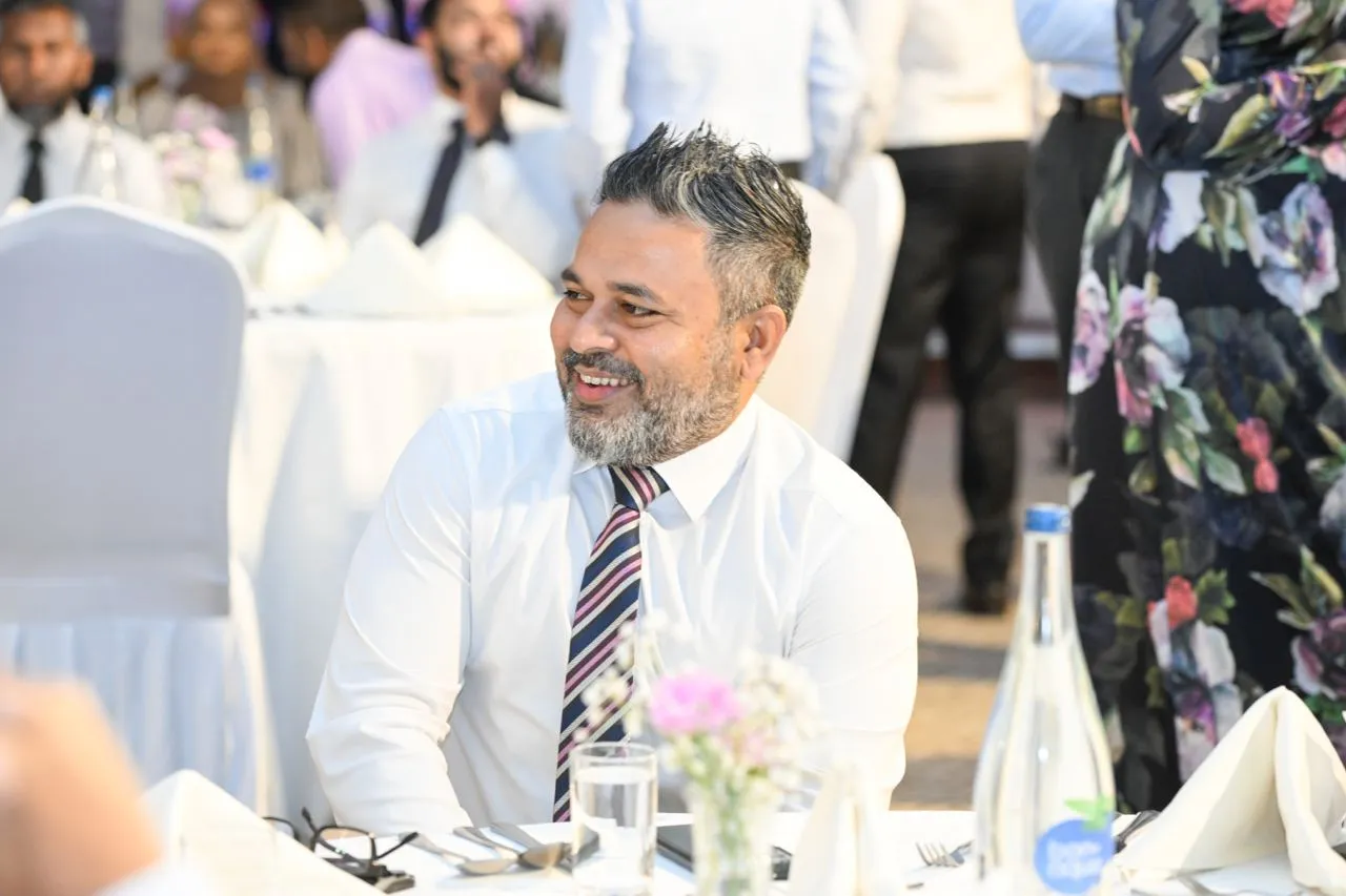 މިނިސްތަރ އަހްމަދު ޝިޔާމް