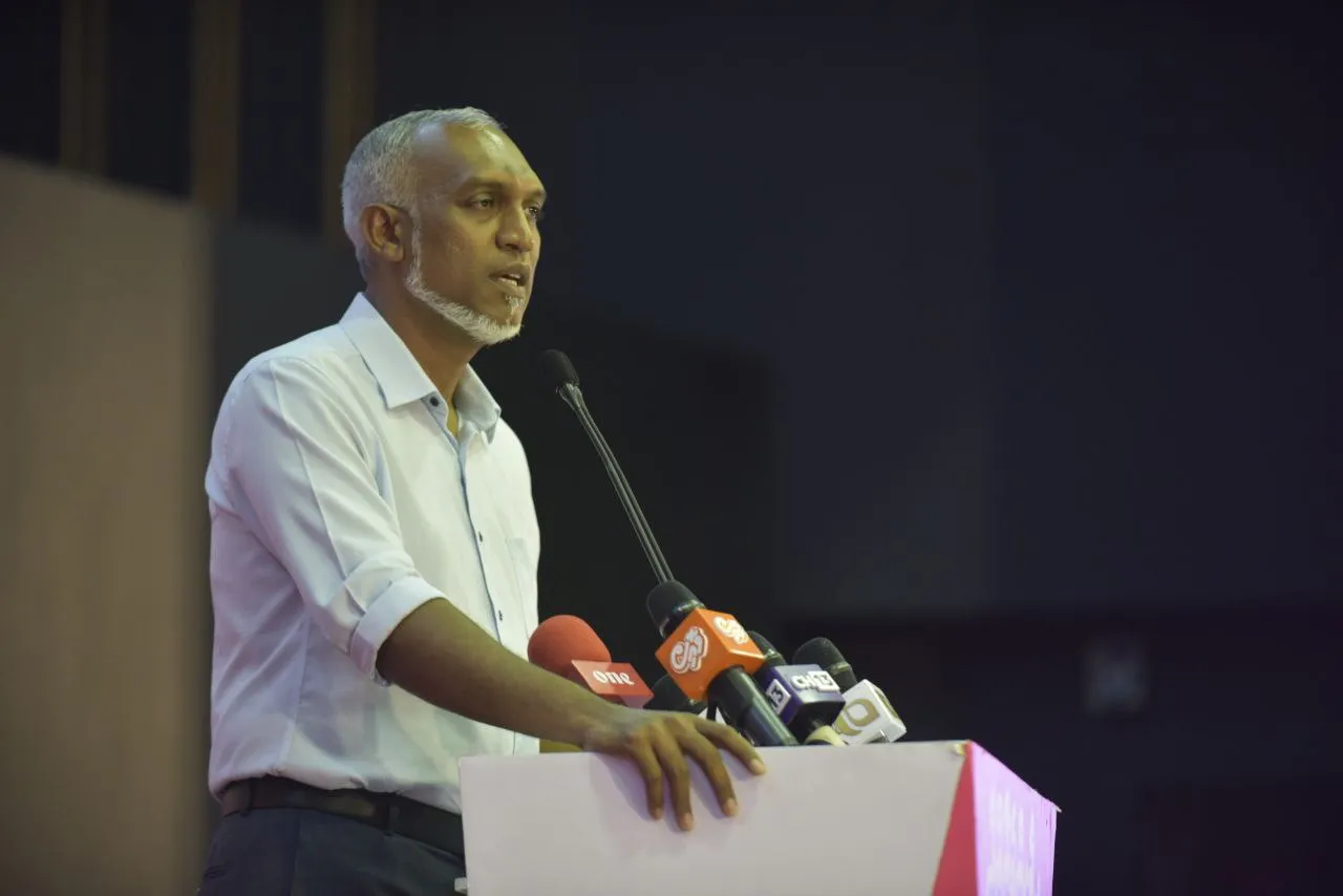 އަޅުގަނޑުމެންގެ ސަރުކާރެއްގައި ރައީސް ނަޝީދަށް އިންސާފު ހޯދައިދޭނަން: ޑރ މުޢިއްޒު