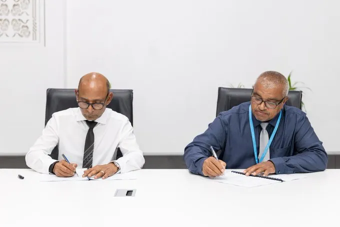 5 ރަށެއްގެ އުމްރާނީ ތަރައްޤީގެ މުހިންމު މަޝްރޫޢުތަކެއް އެމް.ޓީ.ސީ.ސީއާ ހަވާލުކޮށްފި