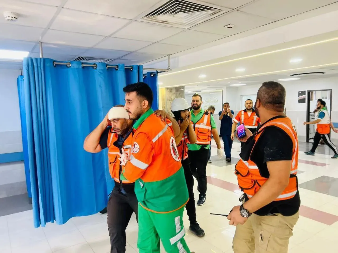 ފަލަސްޠީން އިޒްރާއިލް ހަނގުރާމަ: އިޒްރާއިލްގެ ހަމަލާތައް މެޑިކަލް އޮފިސަރުންނަށް އަމާޒު ކުރަނީ