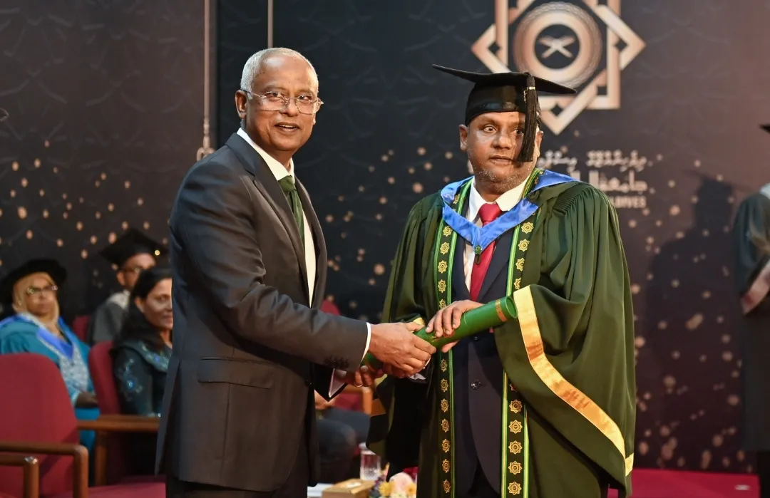 އަމާޒަކީ އިސްލާމީ ޔުނިވަރސިޓީއަކީ ދީނުގެ ޞައްޙަ އަޤީދާއާ އެއްގޮތަށް ޢިލްމު ފަތުރާ ތަނަކަށް ހެދުން: ރައީސް