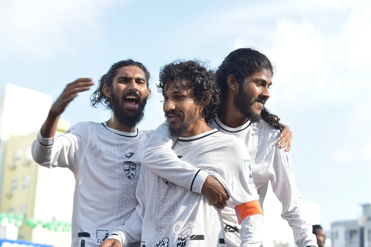 އެންމެ ފަހުގެ ޗެންޕިއަން ދުވާފަރު ބަލިކޮށް، ރ. އަތޮޅުގެ ޗެންޕިއަންކަން އިނގުރައިދޫ އިން ހޯދައިފި!