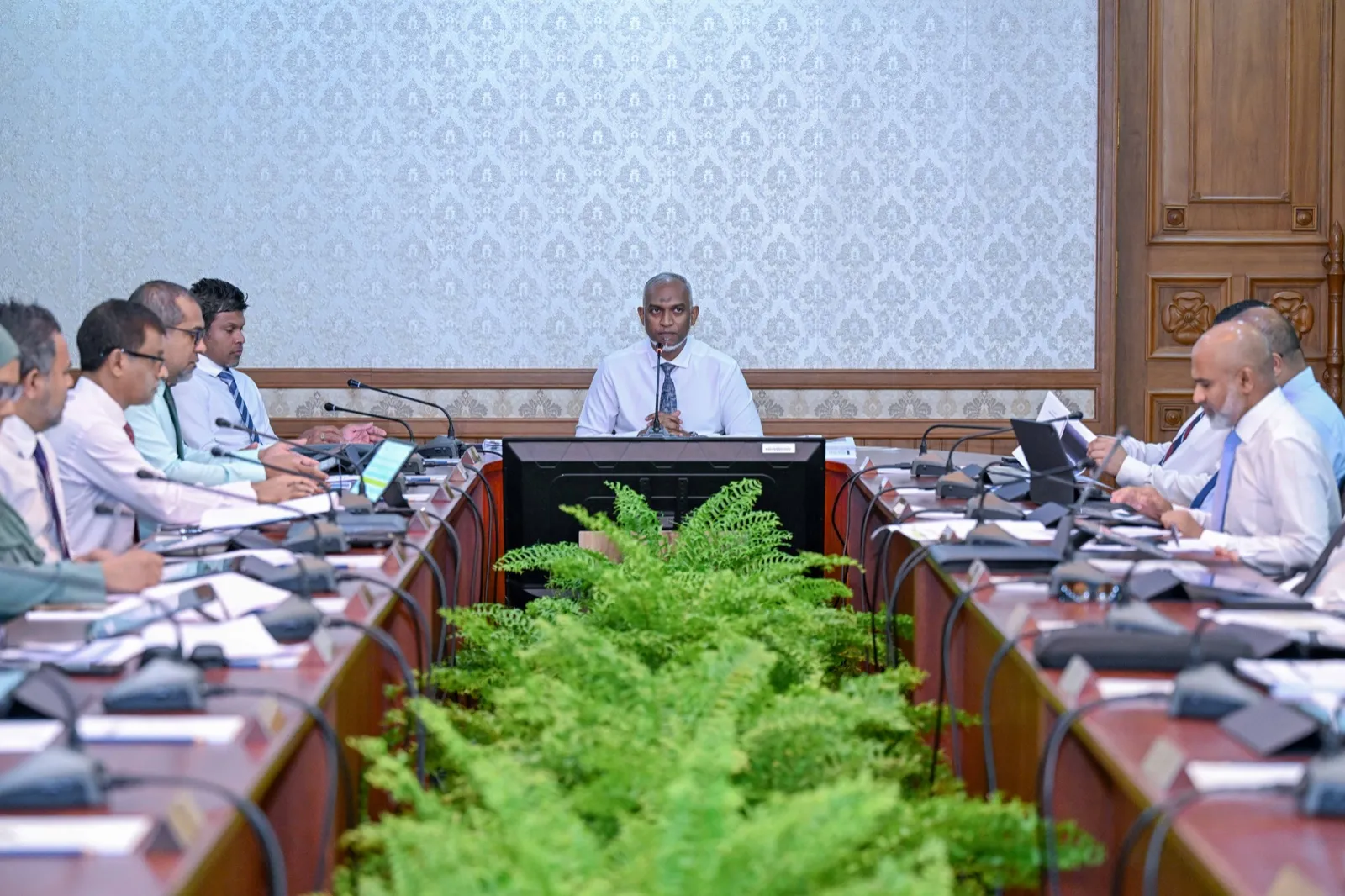 ވަޒީރުންގެ މަޖިލީހުގެ މަސައްކަތު ބައްދަލްވުމެއް: އެންމެ އިސްކަންދޭ މަޝްރޫއުތަކާގުޅޭ މަޝްވަރާ ކޮށްފި