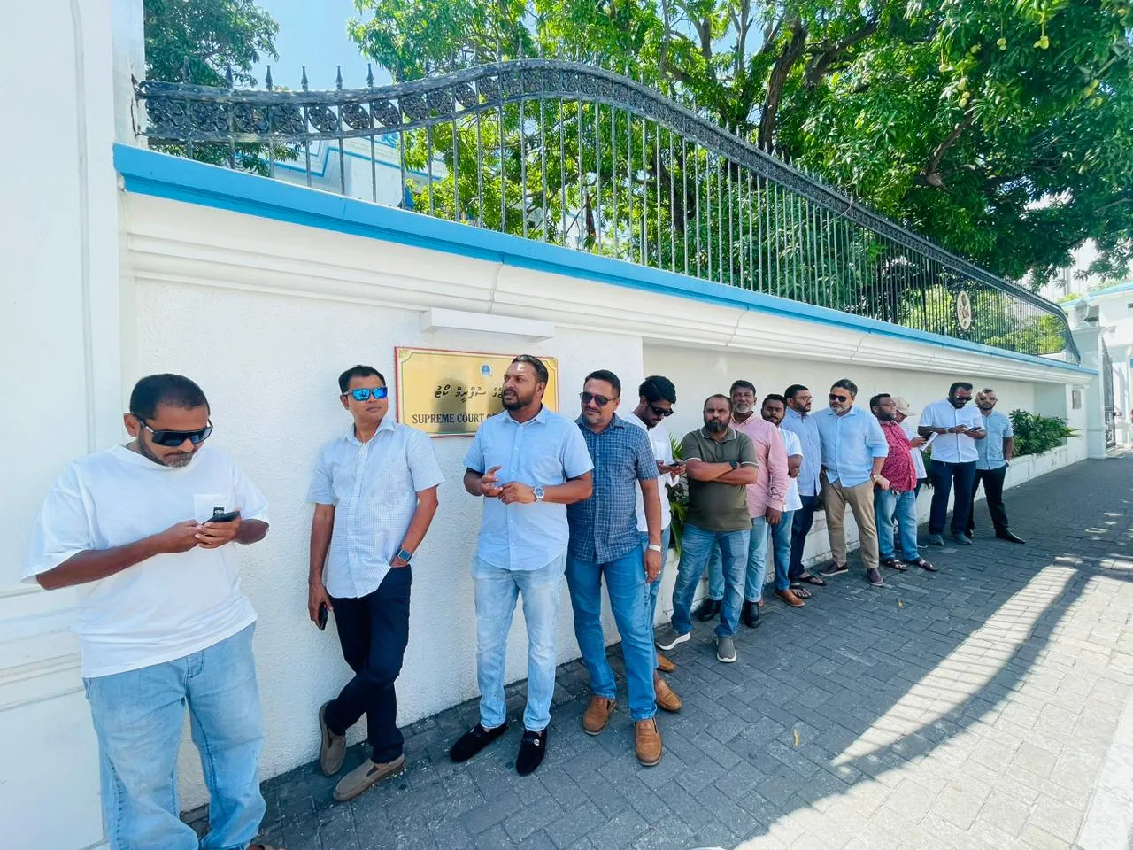 ސްޕްރީމްކޯޓް ސަރަހައްދުން ކަރަންޓް ކެނޑުނީ އޯވަލޯޑް ވެގެން: ސްޓެލްކޯ