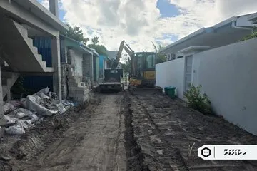 ކުޑަހުވަދޫ މަގުތައް ހެދުމުގެ މަސައްކަތުގެ ތެރެއިން. ފޮޓޯ/ އާރުޑީސީ