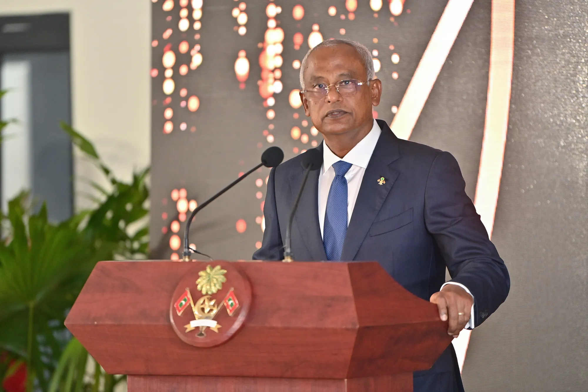 މަތީ ތައުލީމަށް ކުރާ ޚަރަދަކީ ދުރު ރާސްތައަށް އަމާޒުކޮށް ކުރާ އިންވެސްޓެއް: ރައީސް ޞާލިޙް