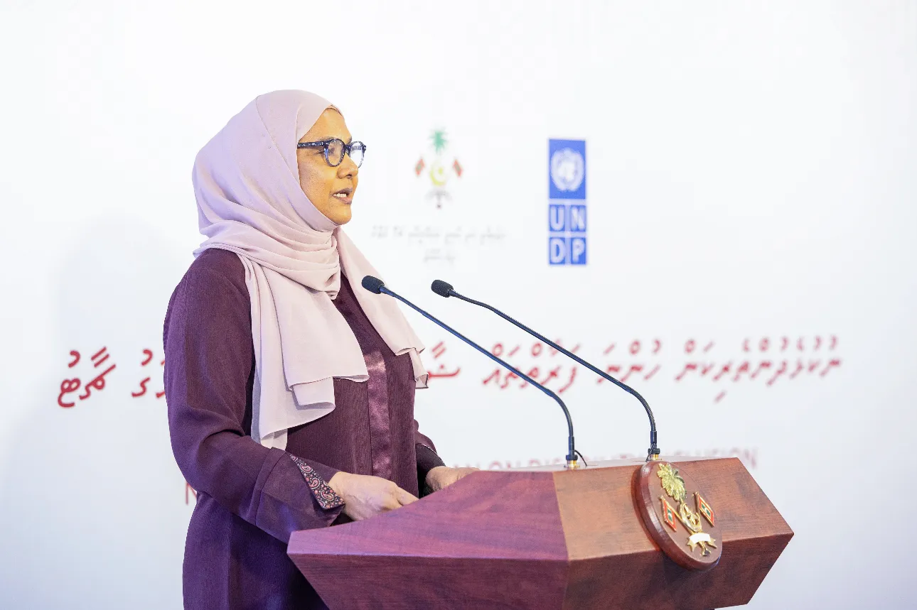 މިއަދުގެ ރަސްމިއްޔާތުގައި ވަޒީރު ވާހަކަ ދައްކަވަނީ: ފޮޓޯ/ އިޖުތިމާޢީ ތަރައްގީއާބެހޭ ވުޒާރާ