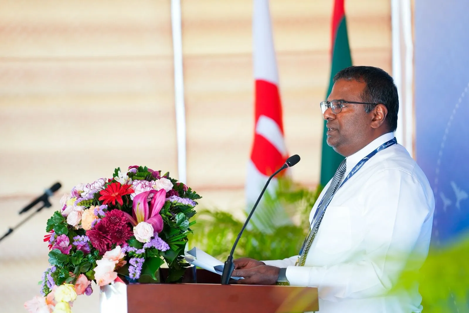 ދެކުނުގެ އަތޮޅުތައް ގުޅާލުން: އިސްކަންދިނީ ރައްޔިތުންނަށް ލުއިފަސޭހަވާނެ ހެޔޮ އަގުތަކެއް ކަނޑައަޅަން: އިޔާސް