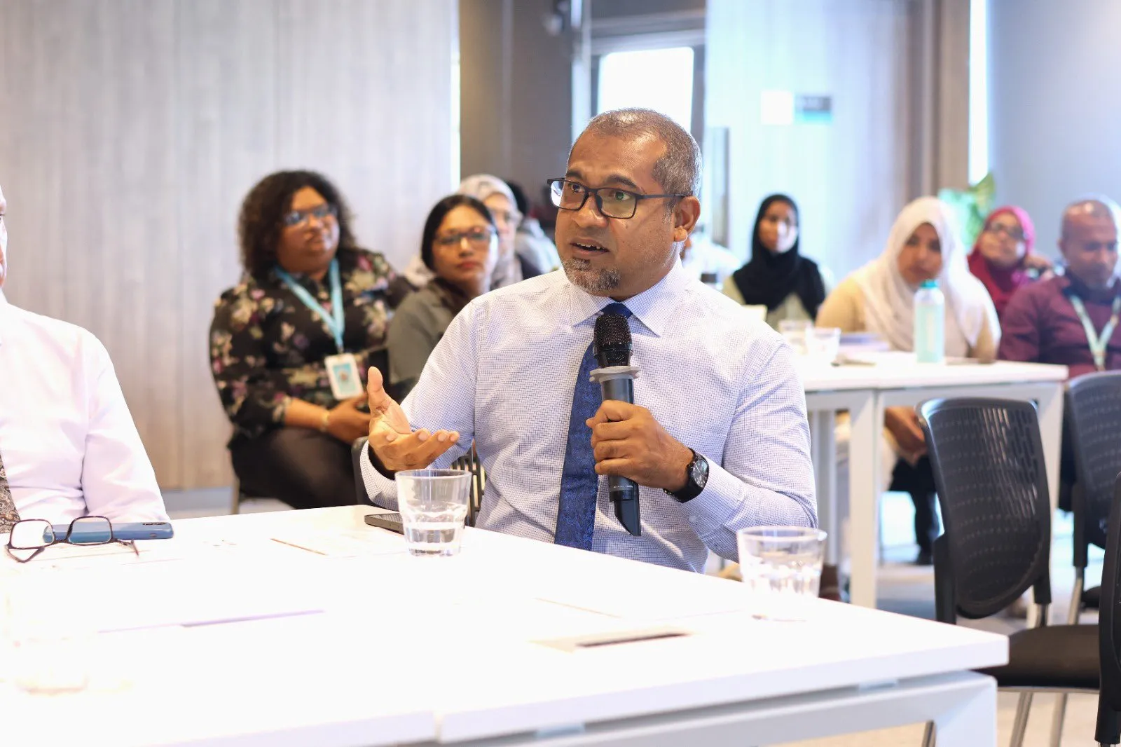ޞިއްޙީ ވަޒީރު ޑރ.އަބްދުﷲ ޚަލީލް-- ފޮޓޯ: މިނިސްޓްރީ