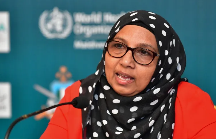 ޖެންޑަރ އިން ހާލުބަލާ މީހަކު އަޅާލާނެ މީހަކު ނެތި މަގުމަތީގައި!