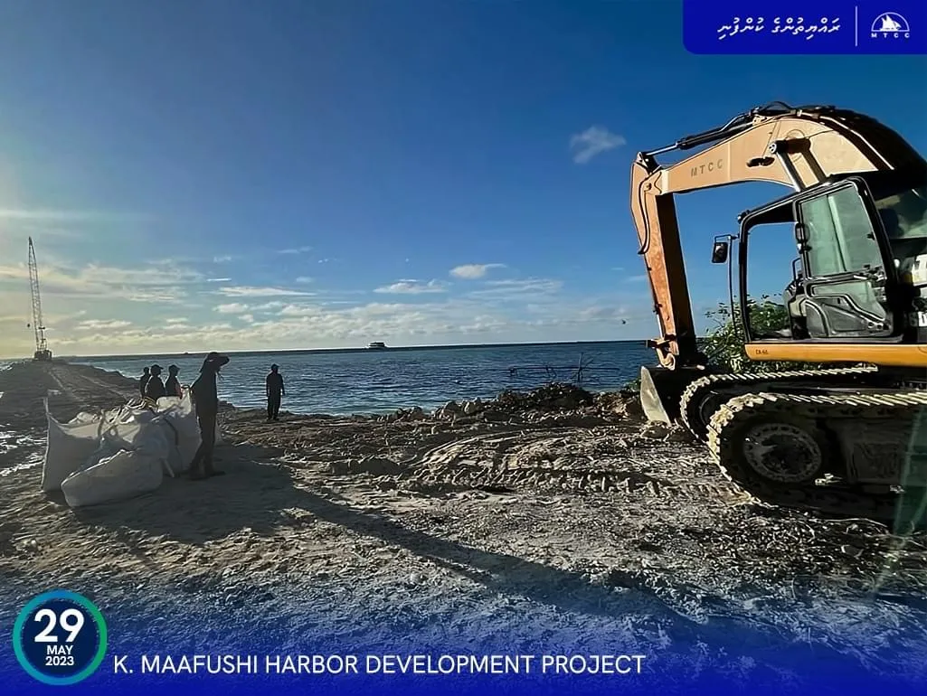 މާފުށީ ބަނދަރު ތަރައްގީ ކުރުމުގެ މަސައްކަތް ފަށައިފި