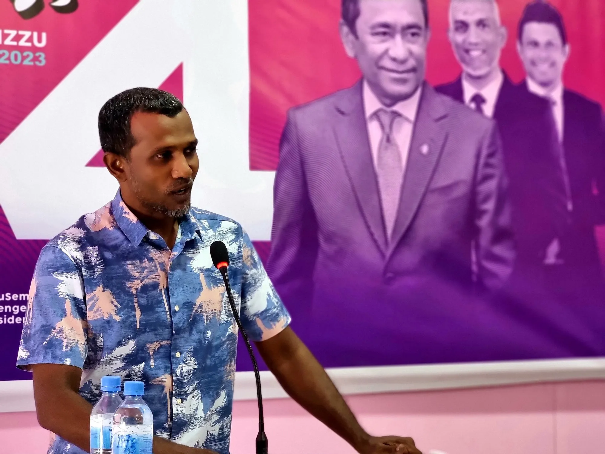 އިދިކޮޅު ކެންޑިޑޭޓް ދެއްކުމުން އިމްރާންގެ ބުއްދި ފިލައިފި: ޠާރިގު