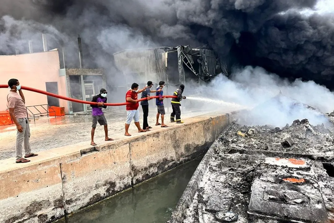 ފީއަލީ ތެޔޮ ޖެޓީގައި އޮތް ބޯޓެއްގައި ރޯވި އަލިފާން އެމްއެންޑީއެފުން ނިއްވާލައިފި
