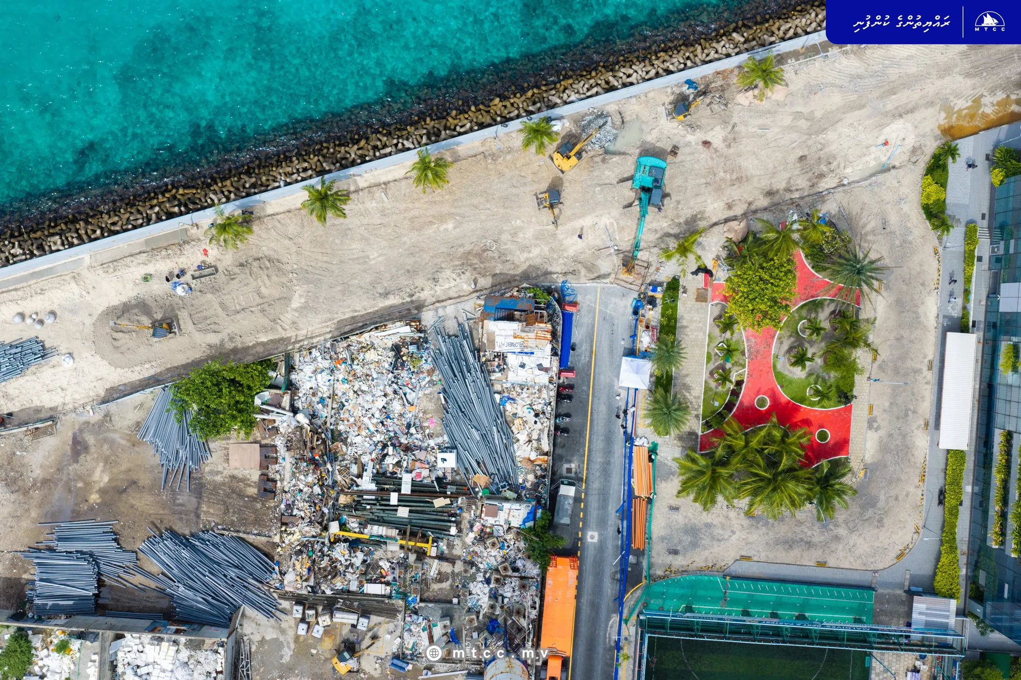 ބޮޑުތަކުރުފާނުމަގުގެ ތިންވަނަ ފިޔަވަހީގެ މަސައްކަތް: ފެނާއި ނަރުދަމާ ހޮޅި އަޅަނީ