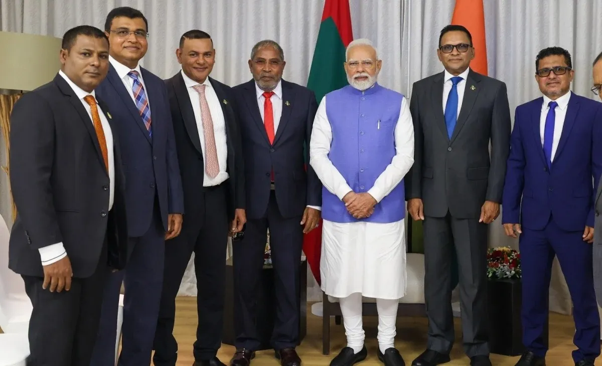 އެމްޑީޕީއާއި އެހެނިހެން ސިޔާސީ ޕާޓީތަކުގެ ވެރިންނާ މޯދީ ބައްދަލުކުރައްވައިފި