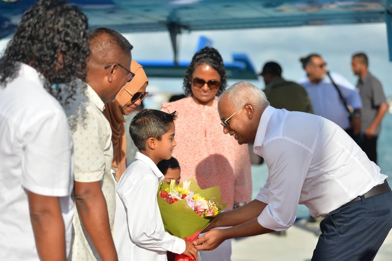 ރައީސް ޞާލިހު އުކުޅަހަށް ވަޑައިގެންފި