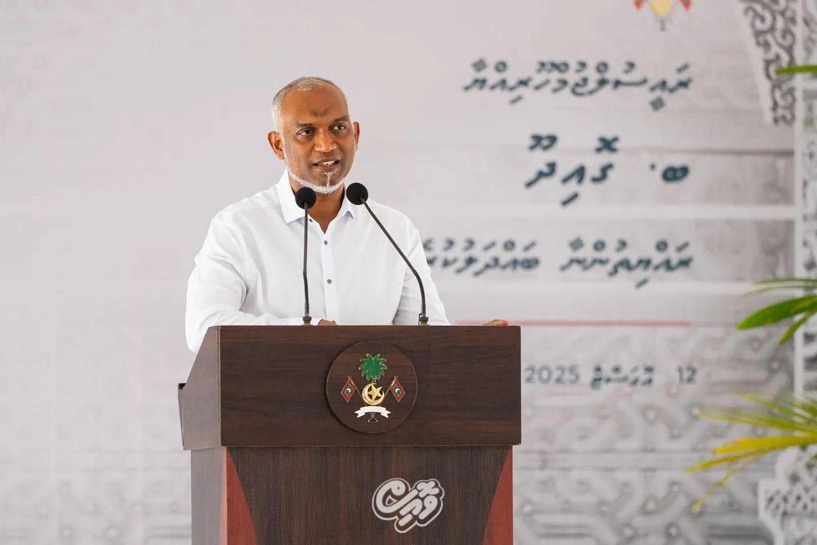 ރައީސް ގޮއިދޫ ގައި ވާހަކަފުޅު ދައްކަވަނީ -- ފޮޓ: ވޮއިސް