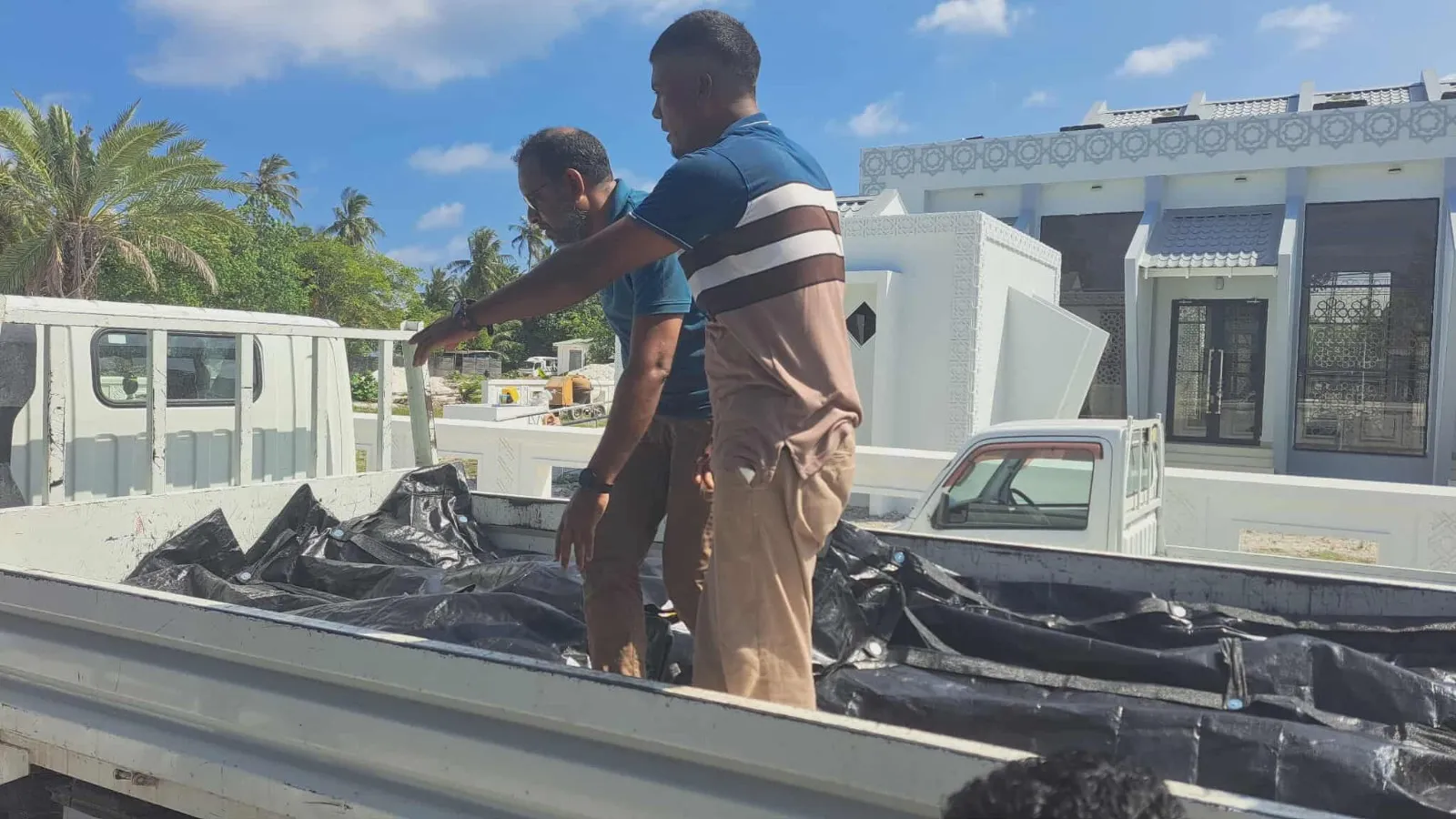 އދ. ދިގުރަށުގައި ހިނގި އަލިފާނުގެ ހާދިސާއާ ގުޅިގެން ފަސް ޖަމްއިއްޔާއަކުން ކަންބޮޑުވުންފާޅުކޮށްފި