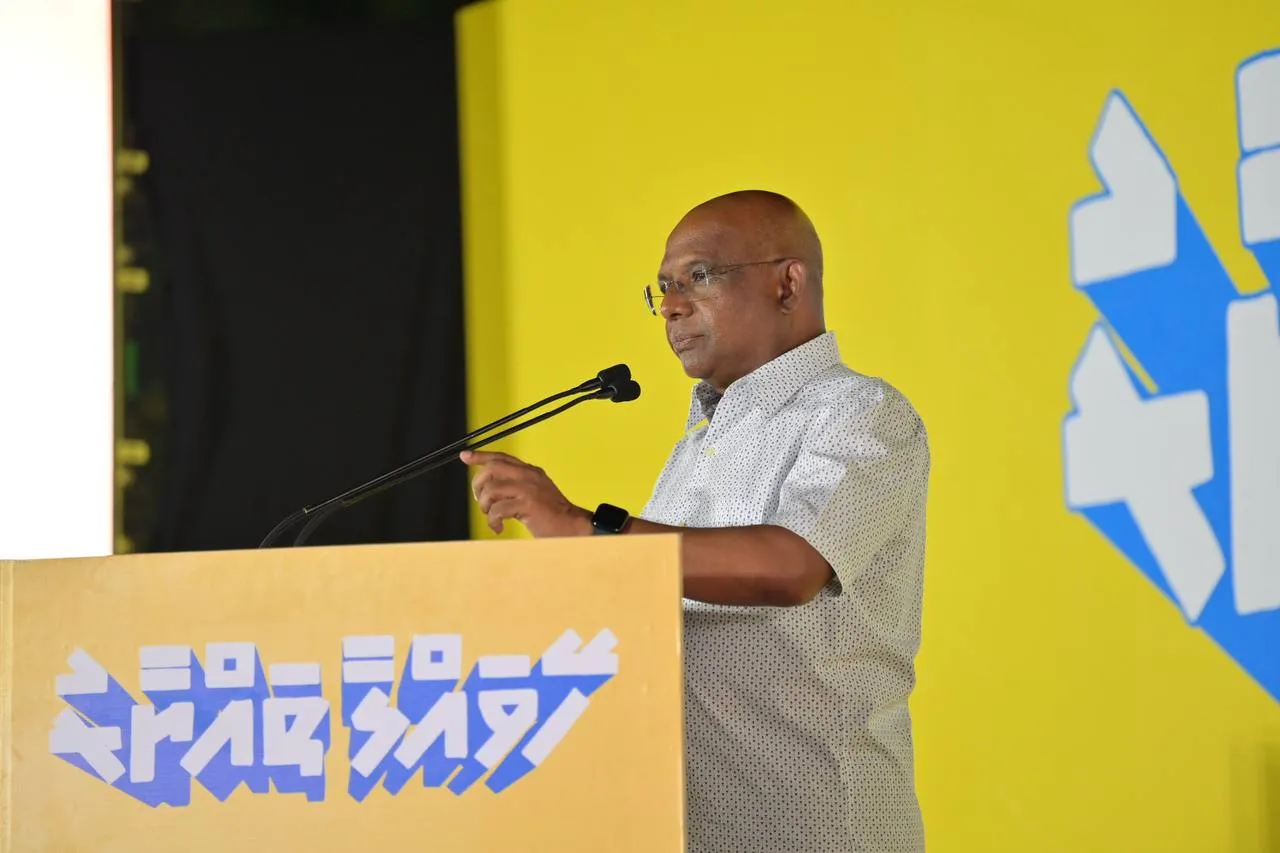 މާލެސިޓީ މެނިފެސްޓޯ އިފްތިތާހްކުރުމުގެ ޖަލްސާގައި ޝާހިދު ވާހަކަދައްކަވަނީ.. ފޮޓޯ: އެމްޑީޕީ