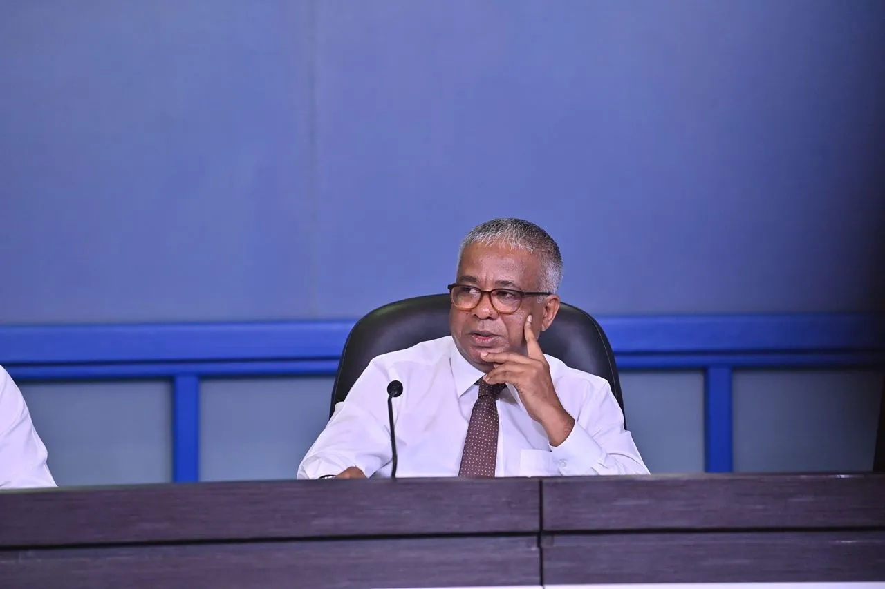 ހިޔާ ފުލެޓް ތަކުގެ ކުލި ކުޑަކުރަނީއެއް ނޫން؛ ކުއްޔަށް ލުއި ދެނީ: އަކްރަމް