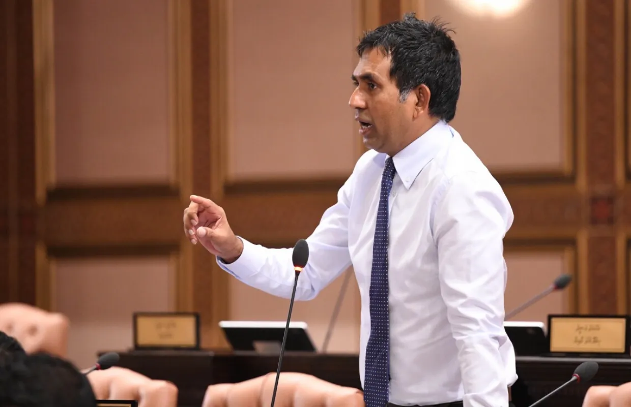 ޚަރަދަށް ޒިންމާނުވެ ޓީބިލު ވިއްކަމުން ދިއުމަކީ ބޮޑު ޖަރީމާއެއް: ސައީދު