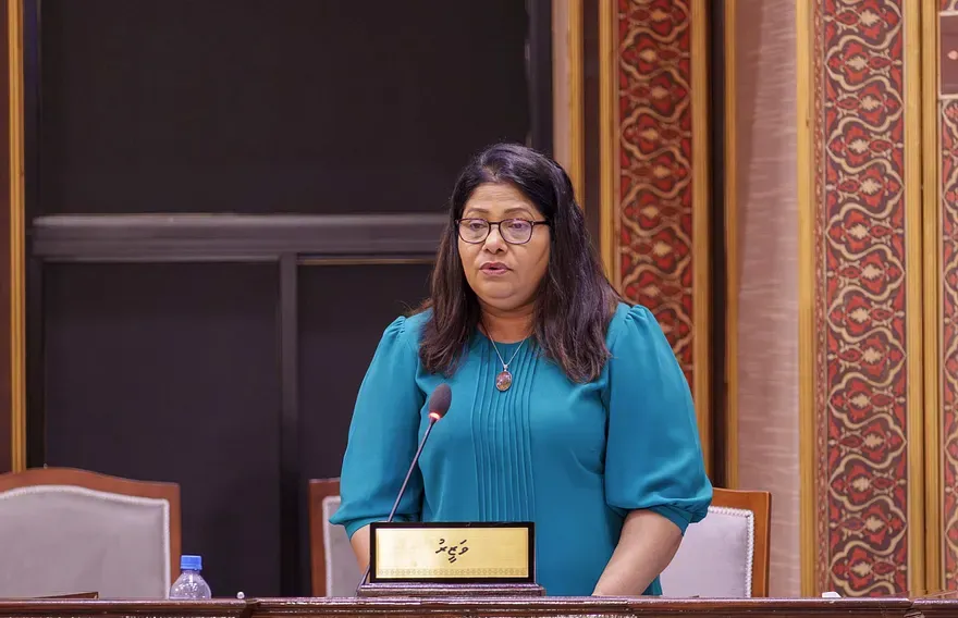 2025 ވަނަ އަހަރު ކެންސަރު ބަލީގެ ފަރުވާއަށް 2،000 ވުރެއް ގިނަ މީހުން ރާއްޖެއިން ބޭރަށް ފޮނުވި