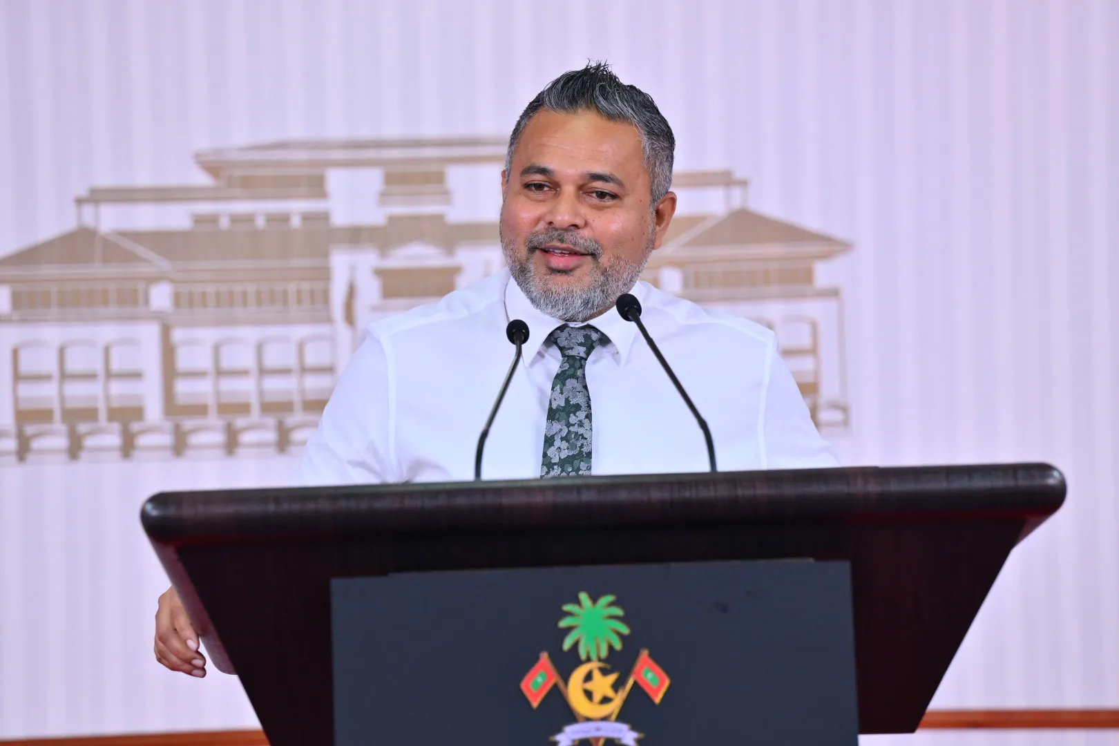 ބުޅާތައް ބެލެހެއްޓުމަށް ކެޓް އައިލެންޑެއް ތަރައްޤީ ކުރަނީ 