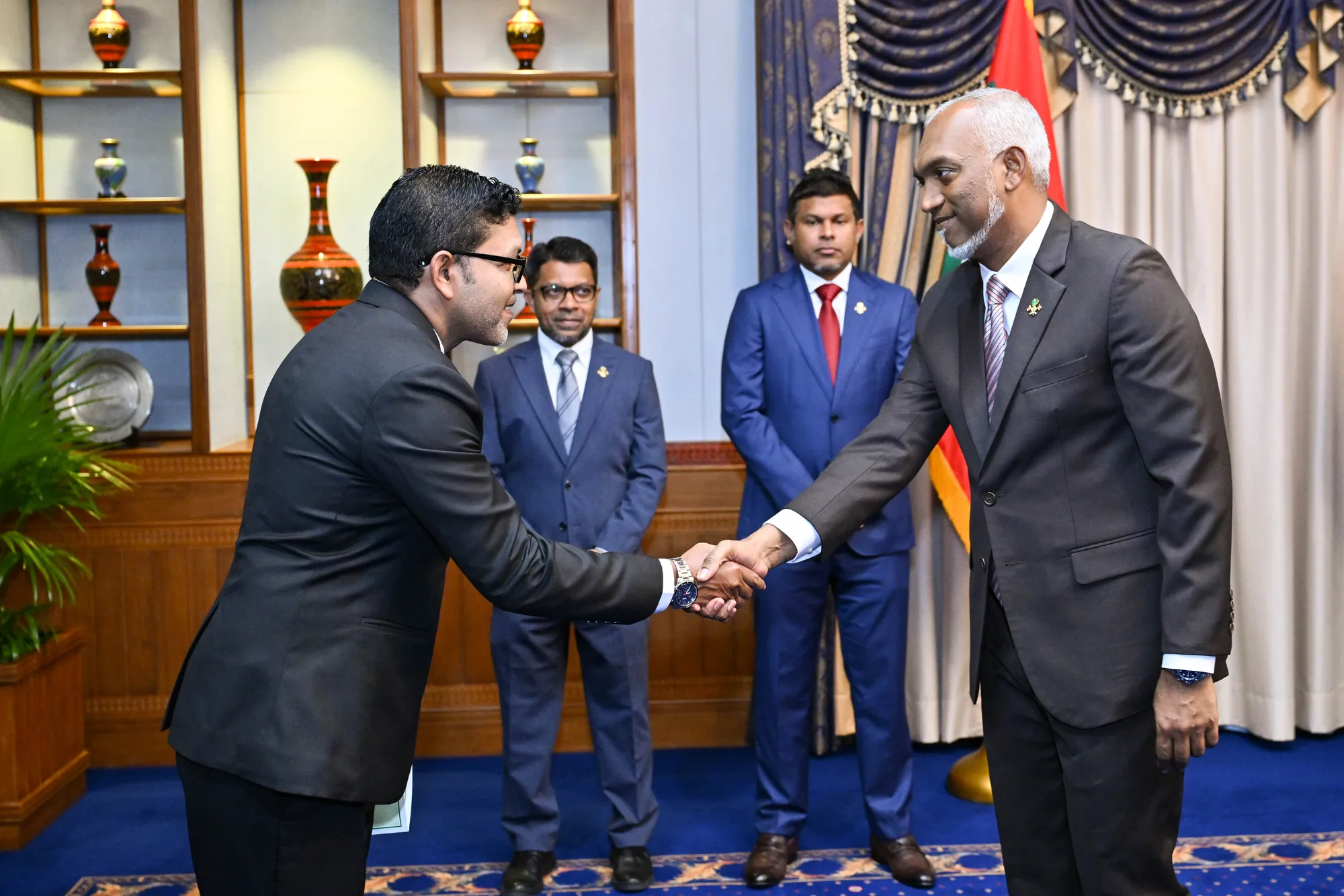 އެޗްއާރުސީއެމްގެ މެންބަރު ކަމަށް ބޭފުޅަކު އައްޔަނު ކުރައްވަނީ