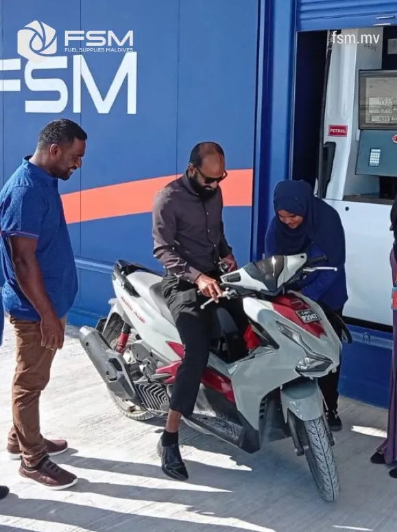 ފ.އަތޮޅުގައި އެފްއެސްއެމްގެ ފިއުލް ސްޓޭޝަން ޤާއިމުކޮށް ޚިދުމަތް ފަށައިފި