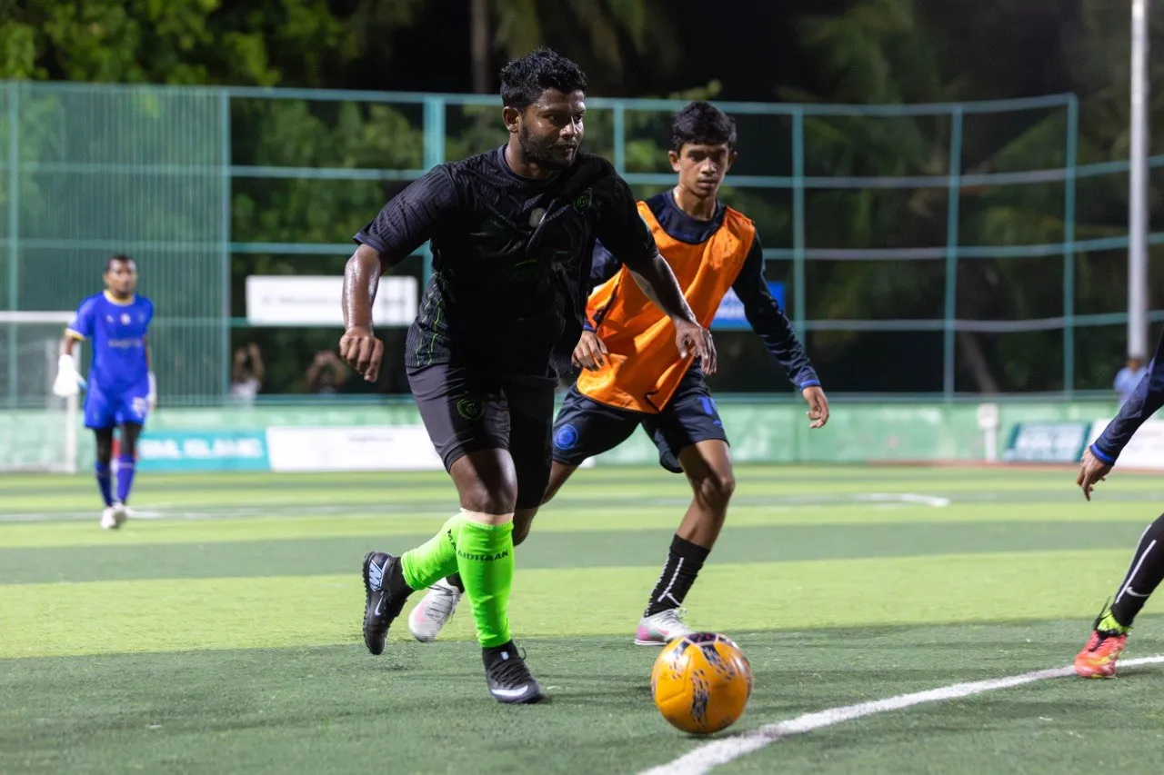 މައިދާނާއި އައްސޭރި ބައްދަލުކުރިމެޗްގެ ތެރެއިން..