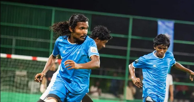 ފަހަތުން އަރައި މަޑުއްވަރީ ބަލިކޮށް، އަލިފުށިން ސެމީގެ ޖާގައެއް ކަށަވަރުކޮށްފި