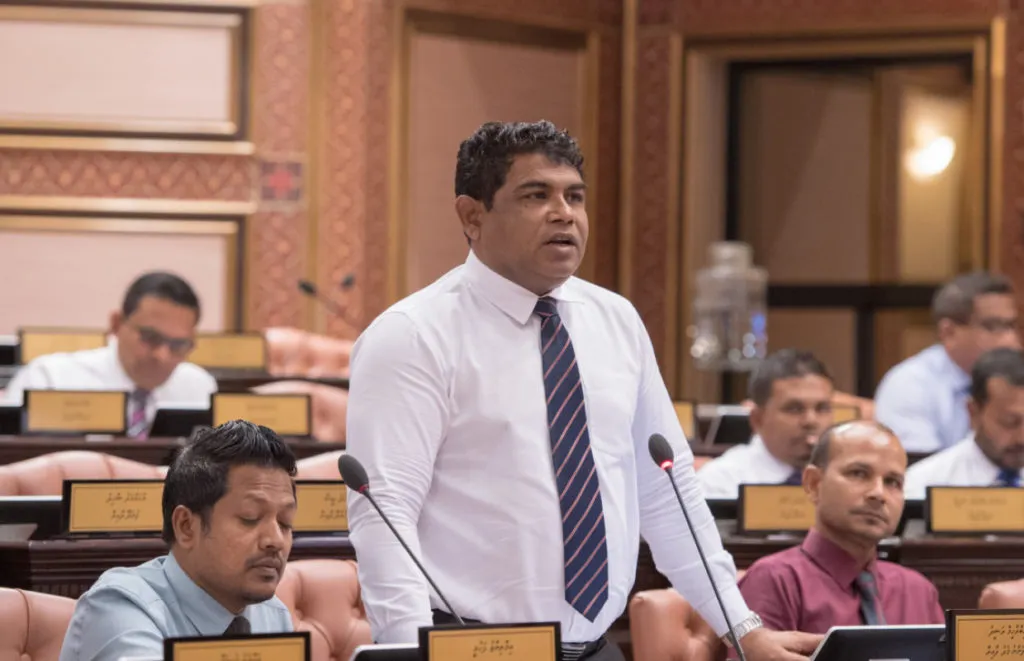 ރާއްޖޭގައި ރިއަލް އެސްޓޭޓު ގާނޫނެއް އެކުލަވާލަން ޖެހޭ: އިބްރާހީމް ރަޝީދު