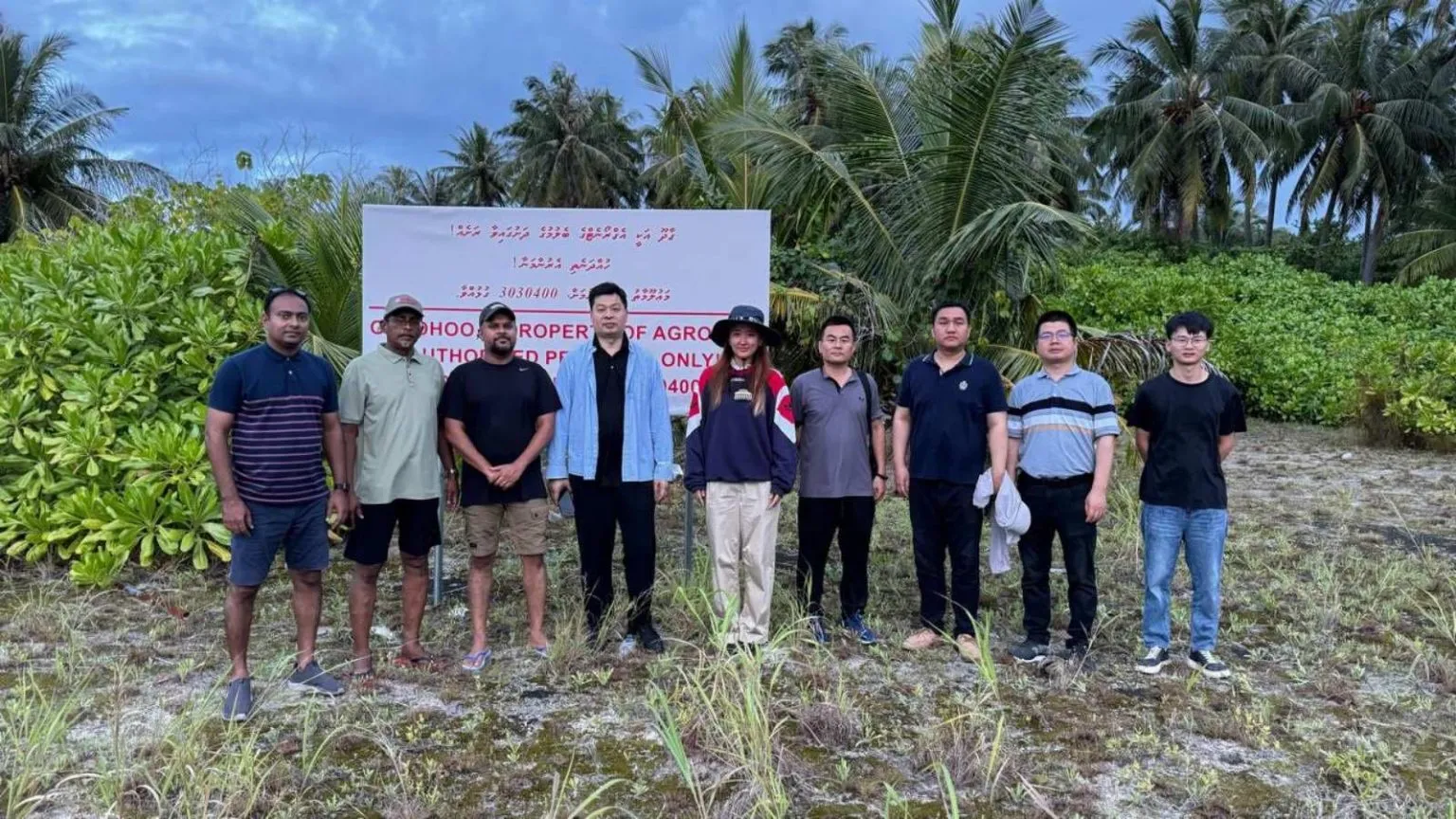 ގާދޫގައި ސާވޭ ކުރިއަށް ގެންދިޔަ ޓީމް- ފޮޓޯ: އެމްޕީއެލް
