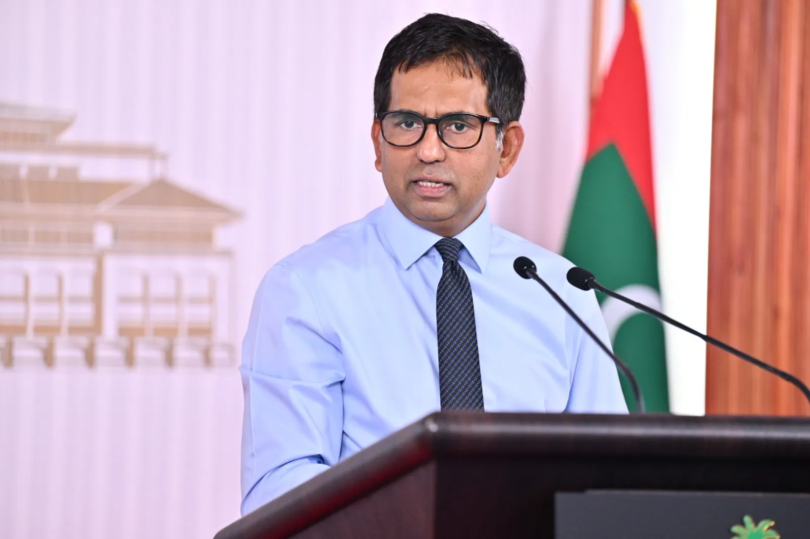 މަގުތައް ތޮއްޖެހުމުގެ މައްސަލަ ހައްލުކުރަން އޮފީހެއް ހެދީ އެންމެން ގުޅިގެން މަސައްކަތްކުރަން: ސައީދު