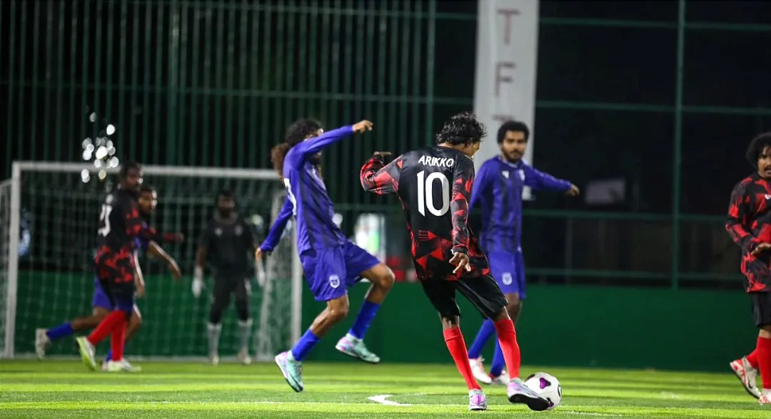 ފުރަތަަމަ މެޗުގައި ލެޖެންޑްސް އަތުން ސްޓާލިއަންސް އަށް ފަސޭހަ މޮޅެއް