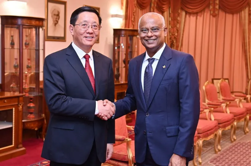 ރައީސްގެ އަރިހަށް ޗައިނާގެ ޔުނާން ޕްރޮވިންސްގެ ގަވަރުނަރު އިޙްތިރާމްގެ ޒިޔާރަތެއް ކުރައްވައިފި