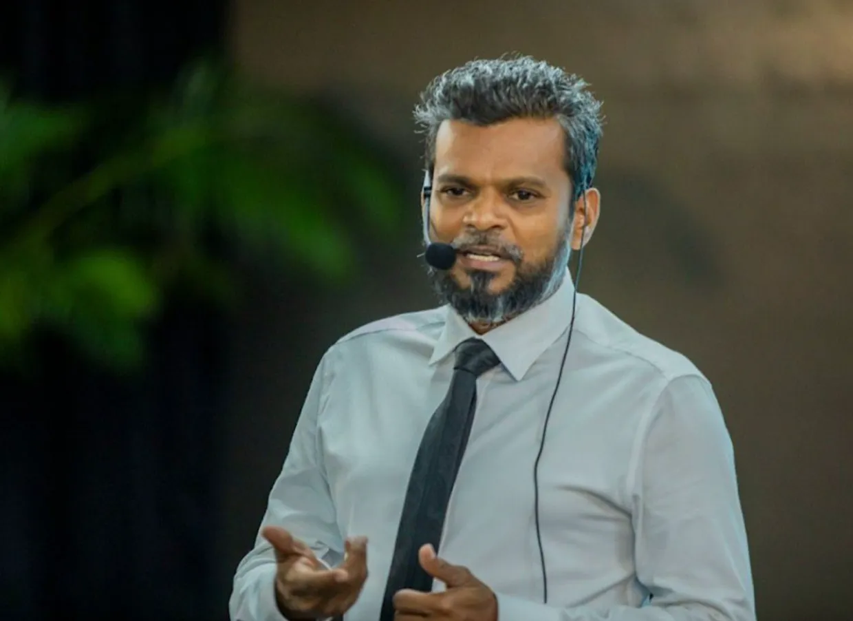 އީސީއަށް ވަޑައިގަތުމަށް ޝަކީލް، އެމްޑީގެ މަގާމުން އިސްތިއުފާ ދެއްވައިފި