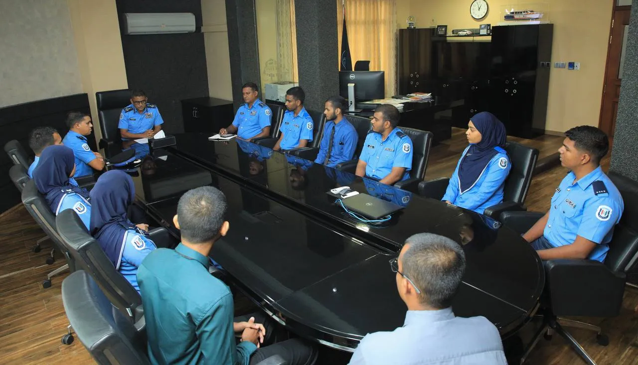 ތަމްރީނުތަކުގައި ބައިވެރިވާ ފުލުހުން-- ފޮޓޯ: ޕޮލިސް