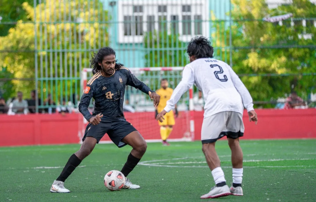 ރަޒާންގެ ދެލަނޑާއެކު އެފްއެޗްއެސް ބަލިކޮށް މެޕްސް އިން ފެށުން ރަނގަޅުކޮށްފި