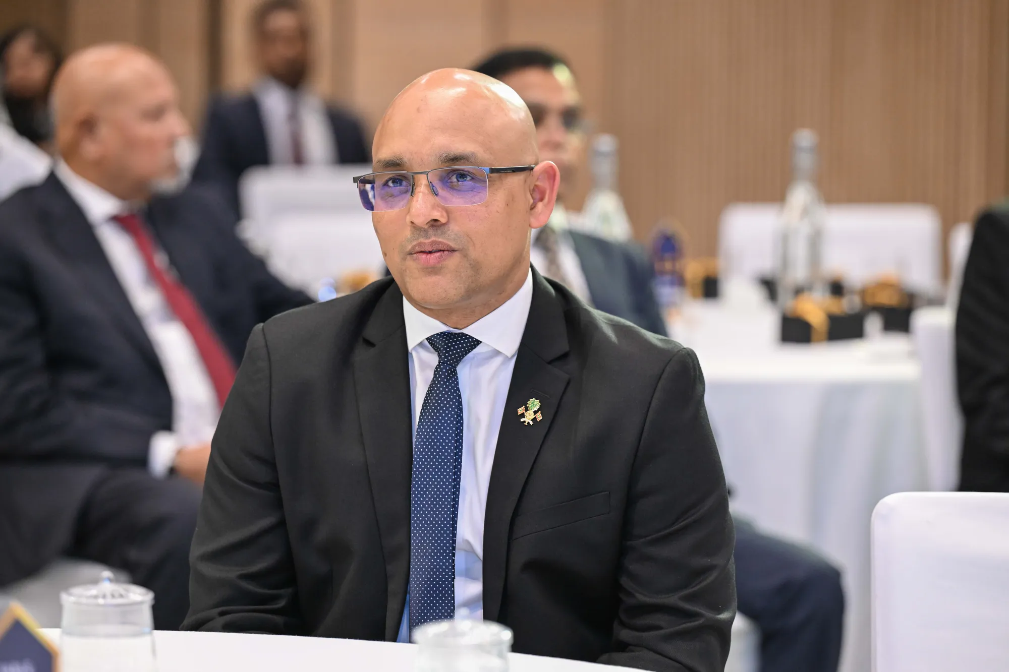 "ރަސްމާލޭގެ ބިމުން އިންޗިއެއް ވެސް ނުވިއްކަން، އުސޫލުގެ ތެރެއިން ދިނީ ކުއްޔަށް"